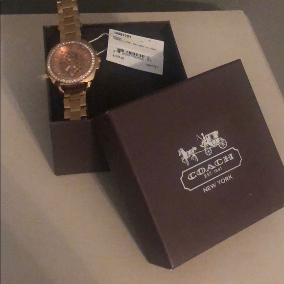 Coach Watch - Picture 2 of 4
